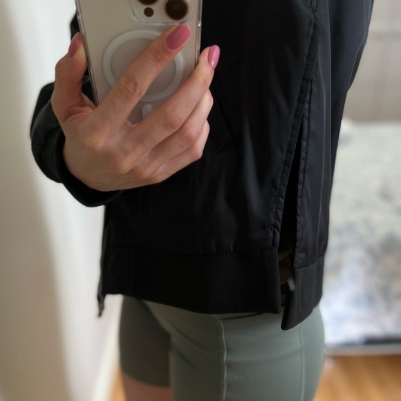 NA-KD Black Jacket with Flower Print in Size 36 - Picture 7 of 10